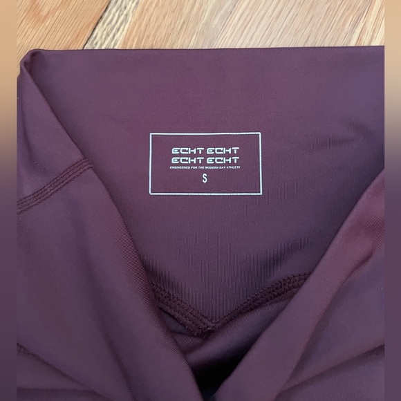 Women’s ECHT Maroon Leggings - Picture 6 of 6